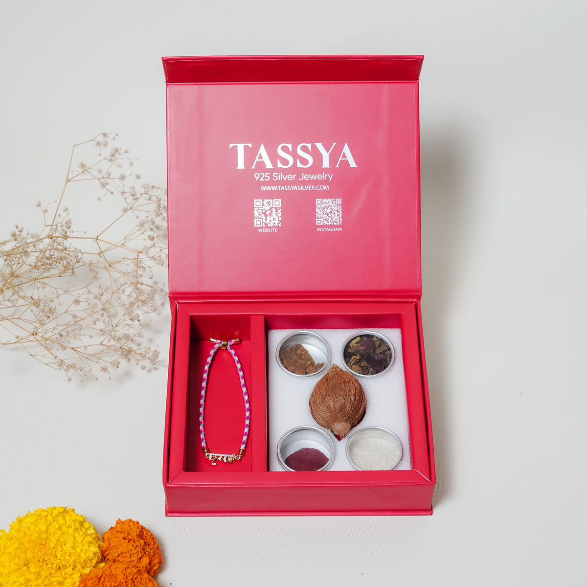 MURLI KRISHNA RAKHI GIFT BOX 925