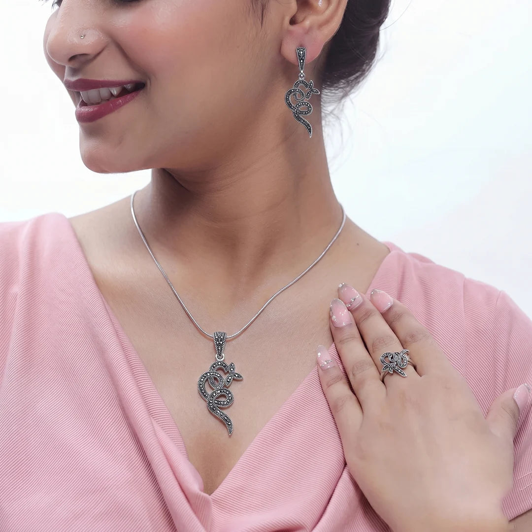 925 Silver Serpentine Elegance Set - 925 sterling silver jewellery set by Tassya Silver