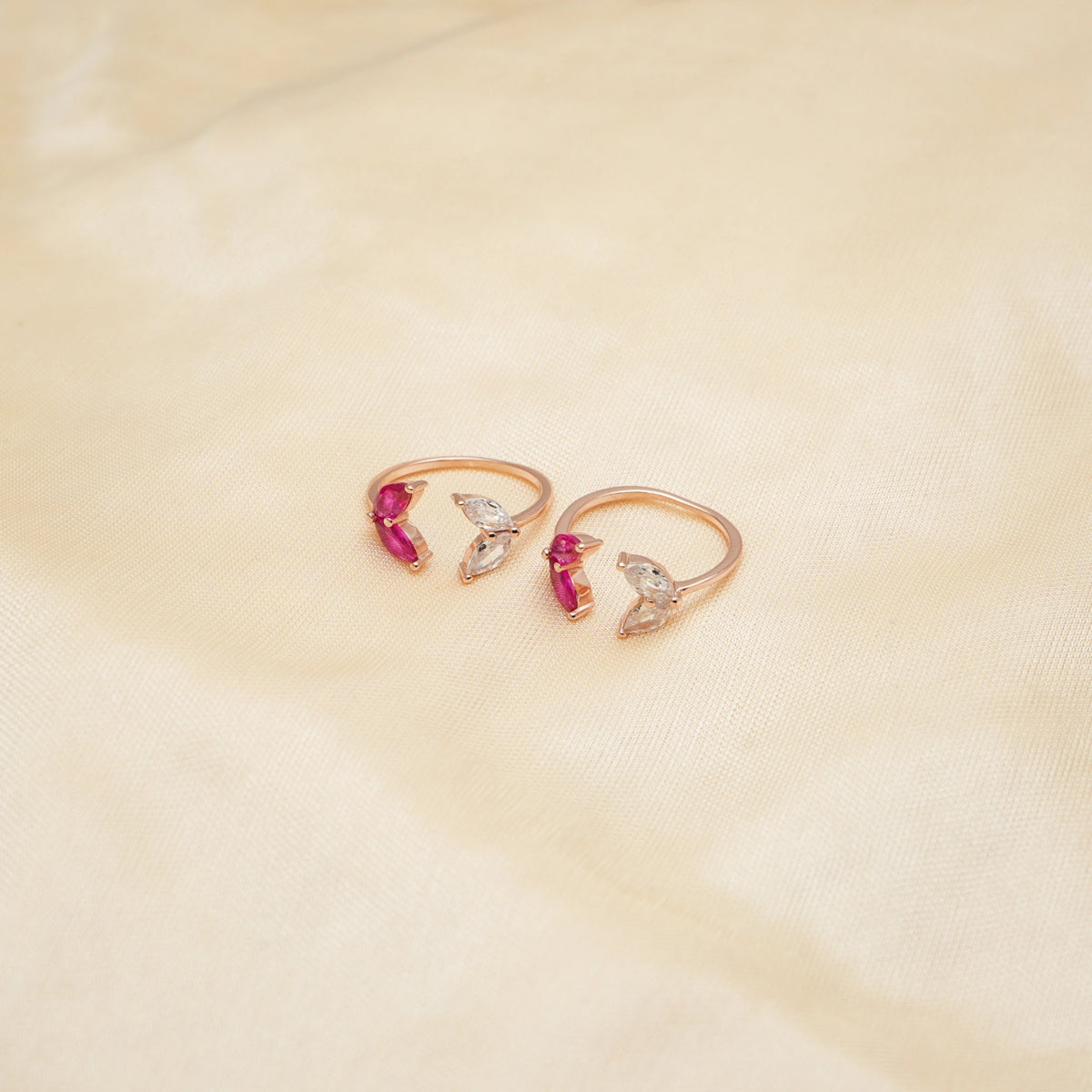 925 Rosegold Blush Petal Toe Rings (Set of 2) - 925 sterling silver ring by Tassya Silver