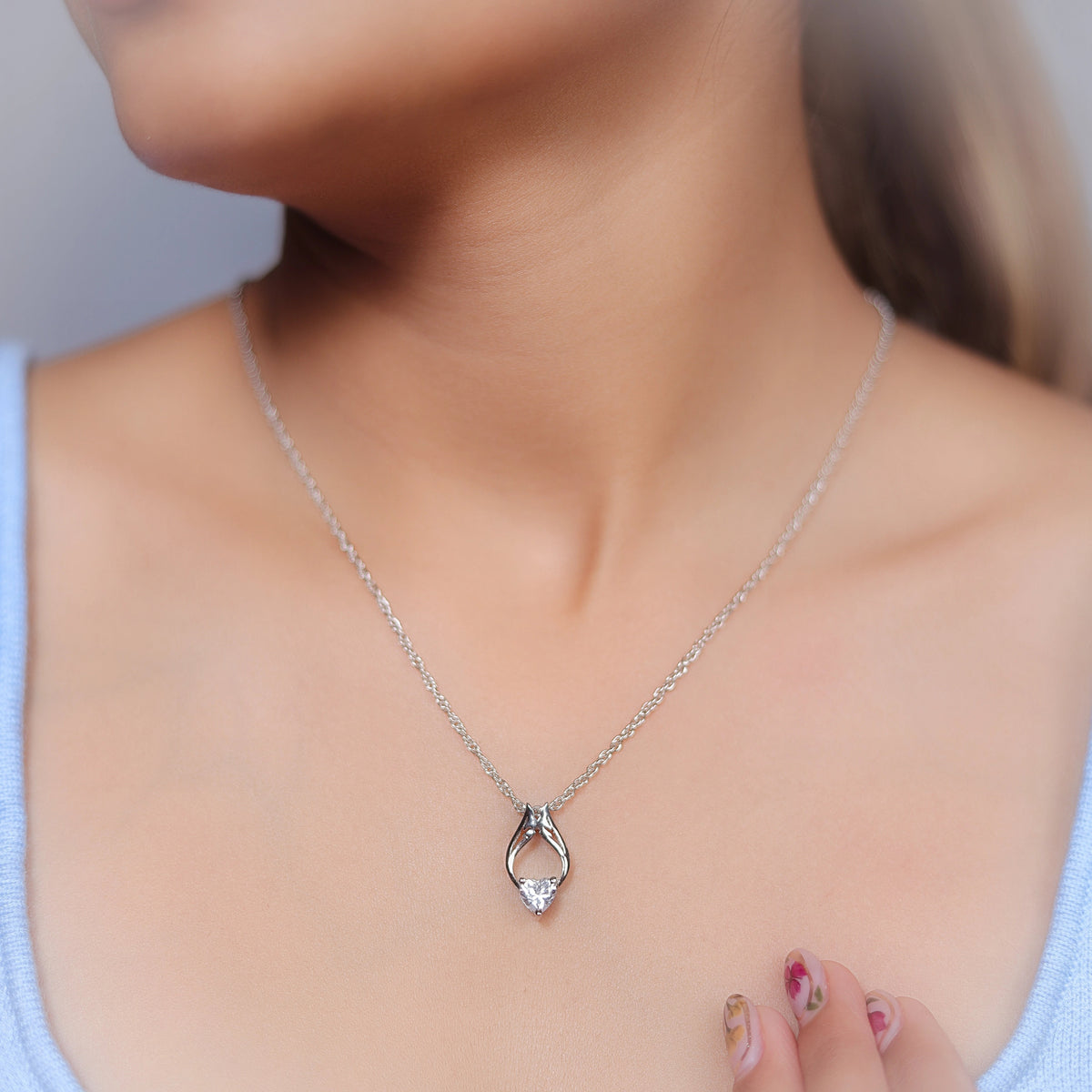 925 Silver Heart Glow Pendant - 925 sterling silver pendant by Tassya Silver