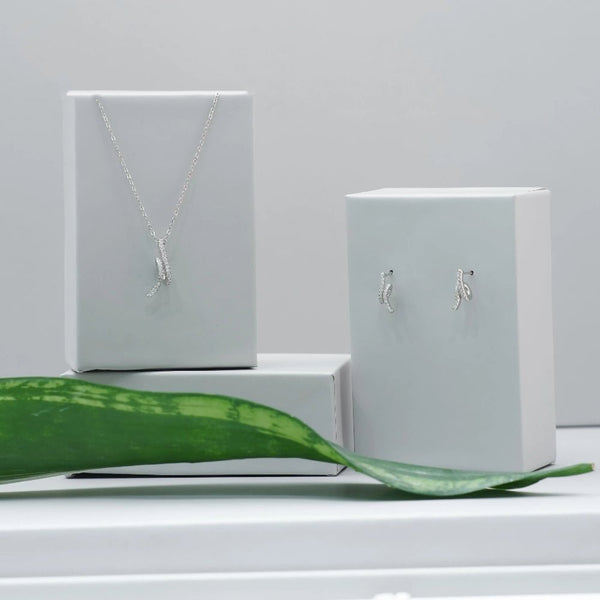 925 Silver Wavy Sparkle Chain Pendant Top