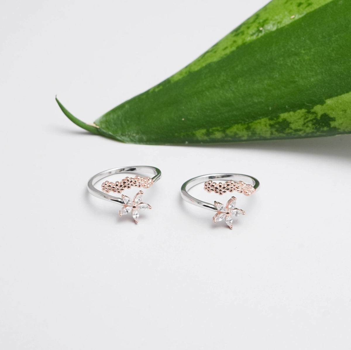 925 Silver Snow Petal Toe Rings (Pack of 2) - 925 sterling silver ring by Tassya Silver