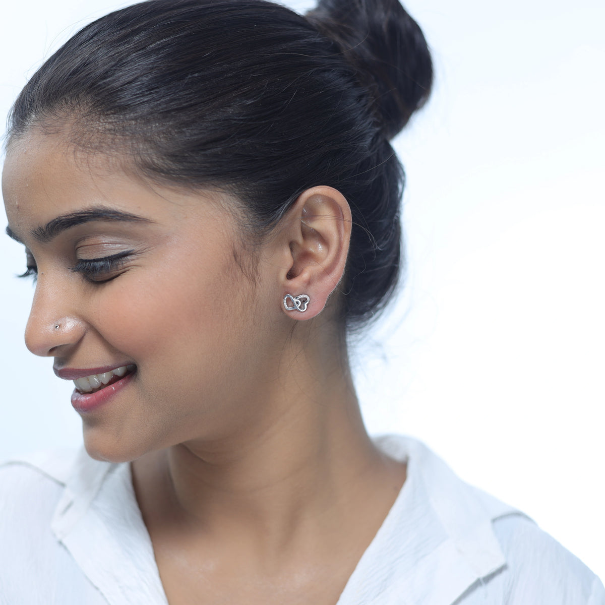 925 Silver Linked Hearts Top - 925 sterling silver earrings by Tassya Silver