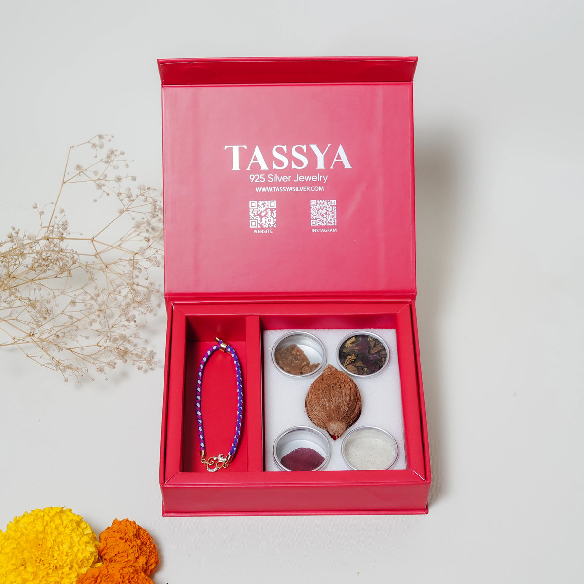DIVYA OM RAKHI GIFT BOX 925
