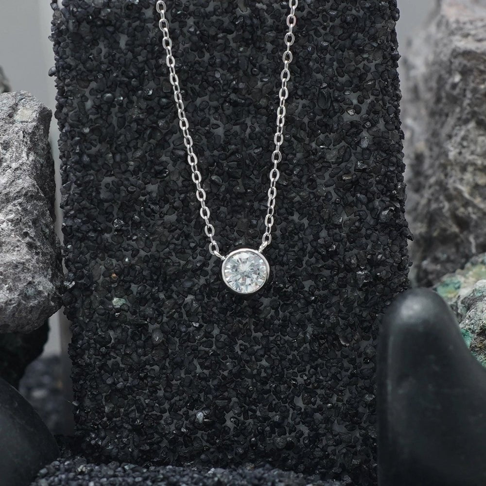 925 Silver Timeless Spark Pendant - 925 sterling silver pendant by Tassya Silver