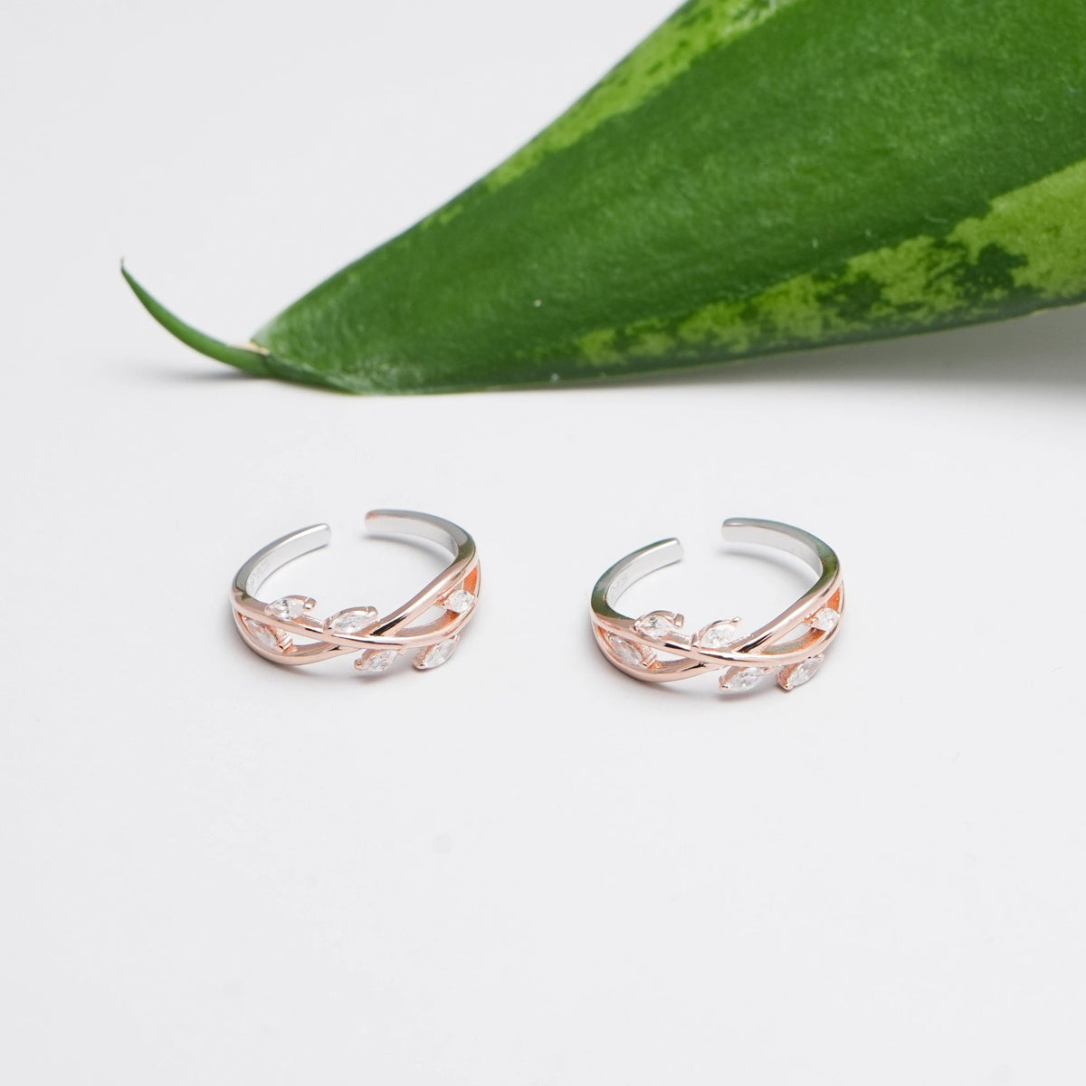 925 Silver Crystal Vine Floral Toe Ring - 925 sterling silver ring by Tassya Silver
