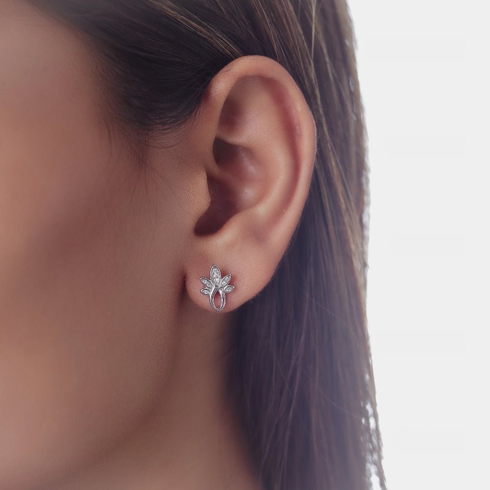 925 Silver Leafy Grace Earrings - 925 sterling silver earrings by Tassya Silver