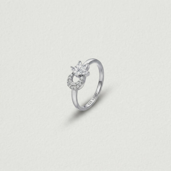 925 Silver Spark Crest Ring