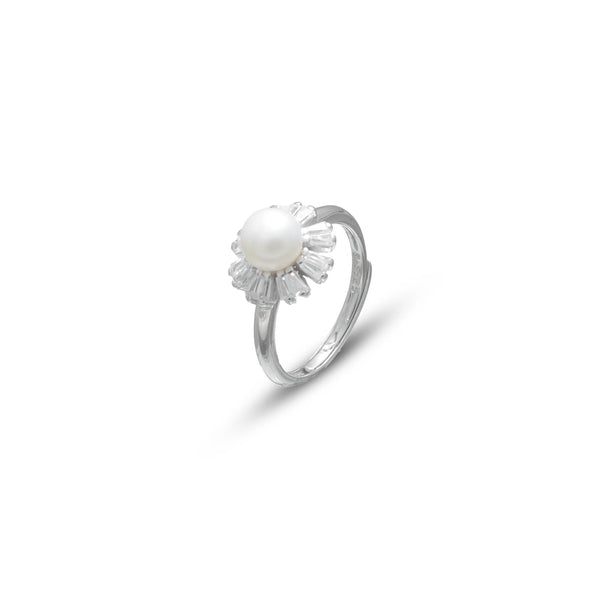 925 Silver Radiant Pearl Solstice Ring