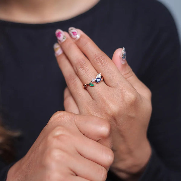925 Rose Gold Midnight Bloom Ring