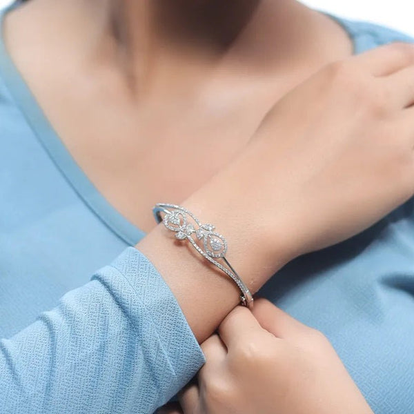 925 Silver Diamond Dewdrop Dance Kada
