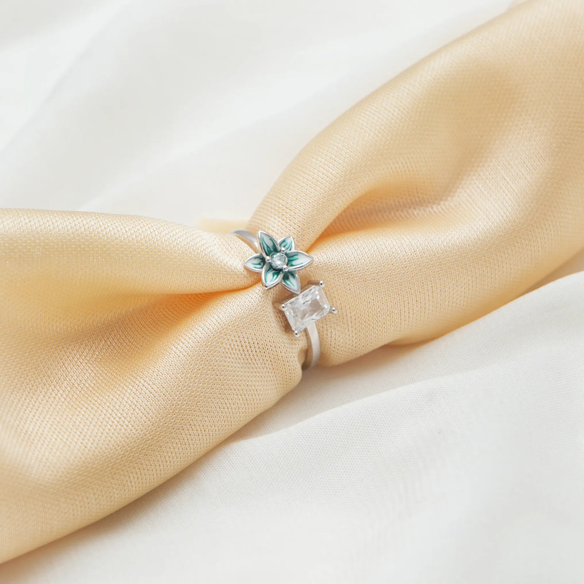 925 Silver Green Floral Charm Ring - 925 sterling silver ring by Tassya Silver