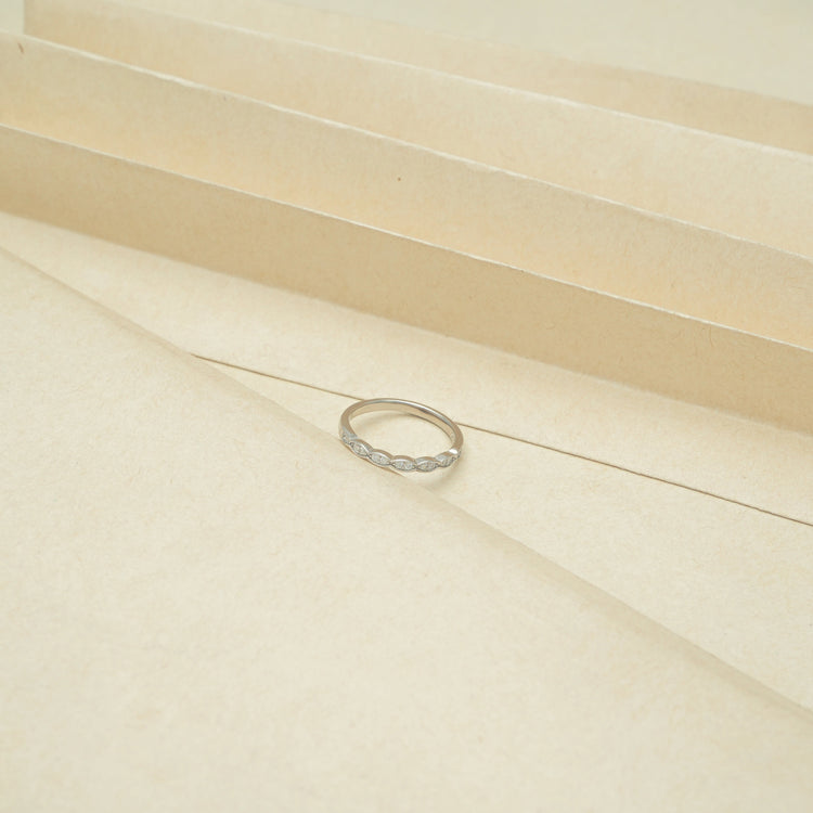 925 Silver Linked Sparkle Ring - 925 sterling silver ring by Tassya Silver