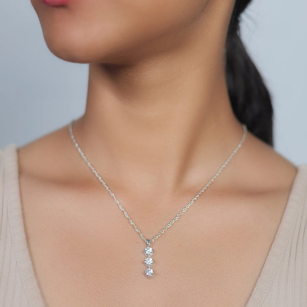 925 Silver Trine Spark Pendant