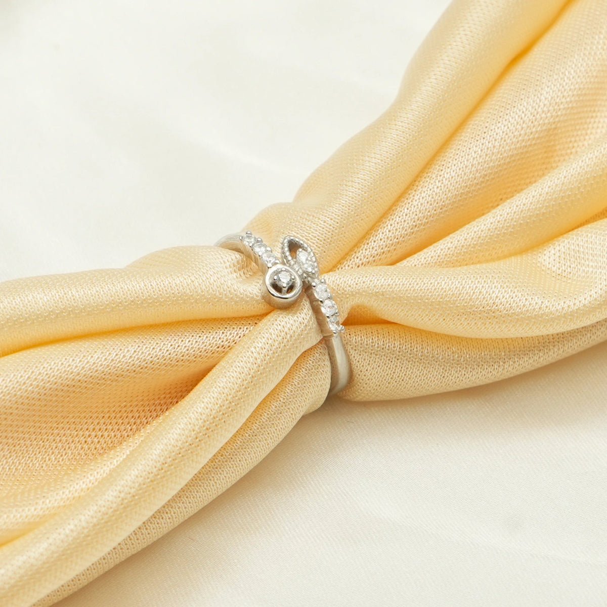 925 Silver Zevia Loop Minimal Ring - 925 sterling silver ring by Tassya Silver